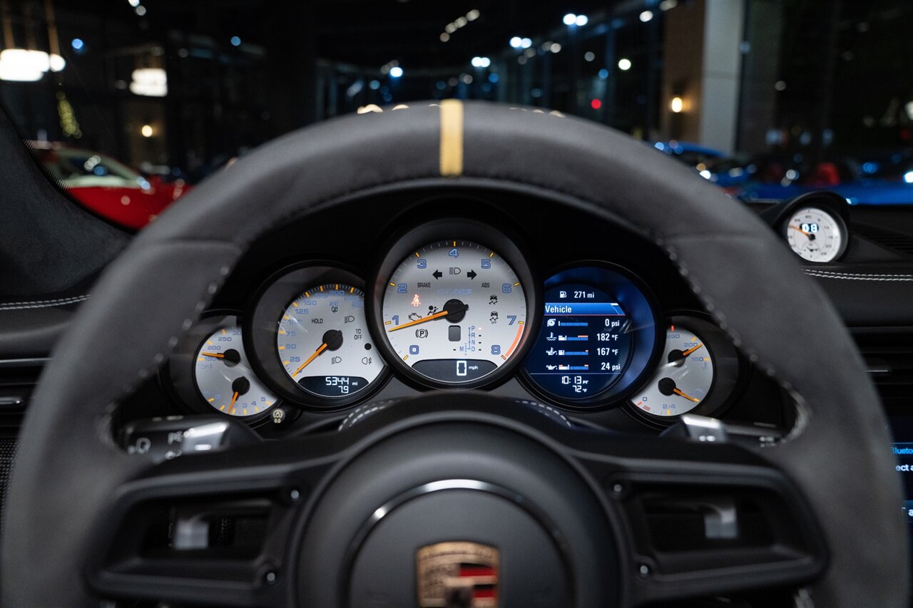 2018 Porsche 911 GT2 RS   - Photo 32 - Beverly Hills, CA 90212