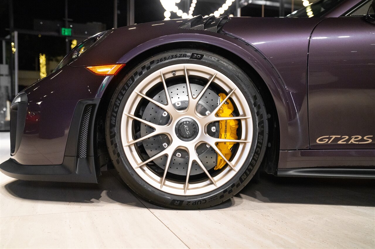 2018 Porsche 911 GT2 RS   - Photo 45 - Beverly Hills, CA 90212