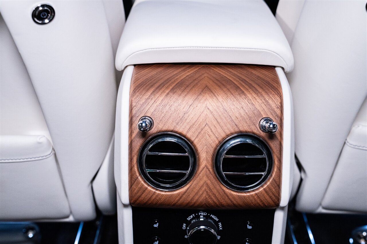 2023 Rolls-Royce Cullinan   - Photo 24 - Beverly Hills, CA 90212