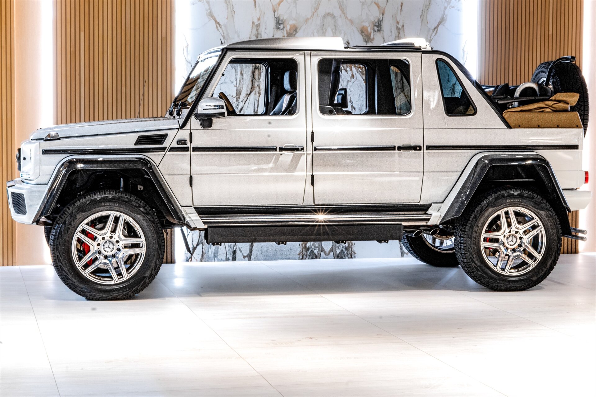 2018 Mercedes-Benz G650 Landaulet Maybach - Photo 4