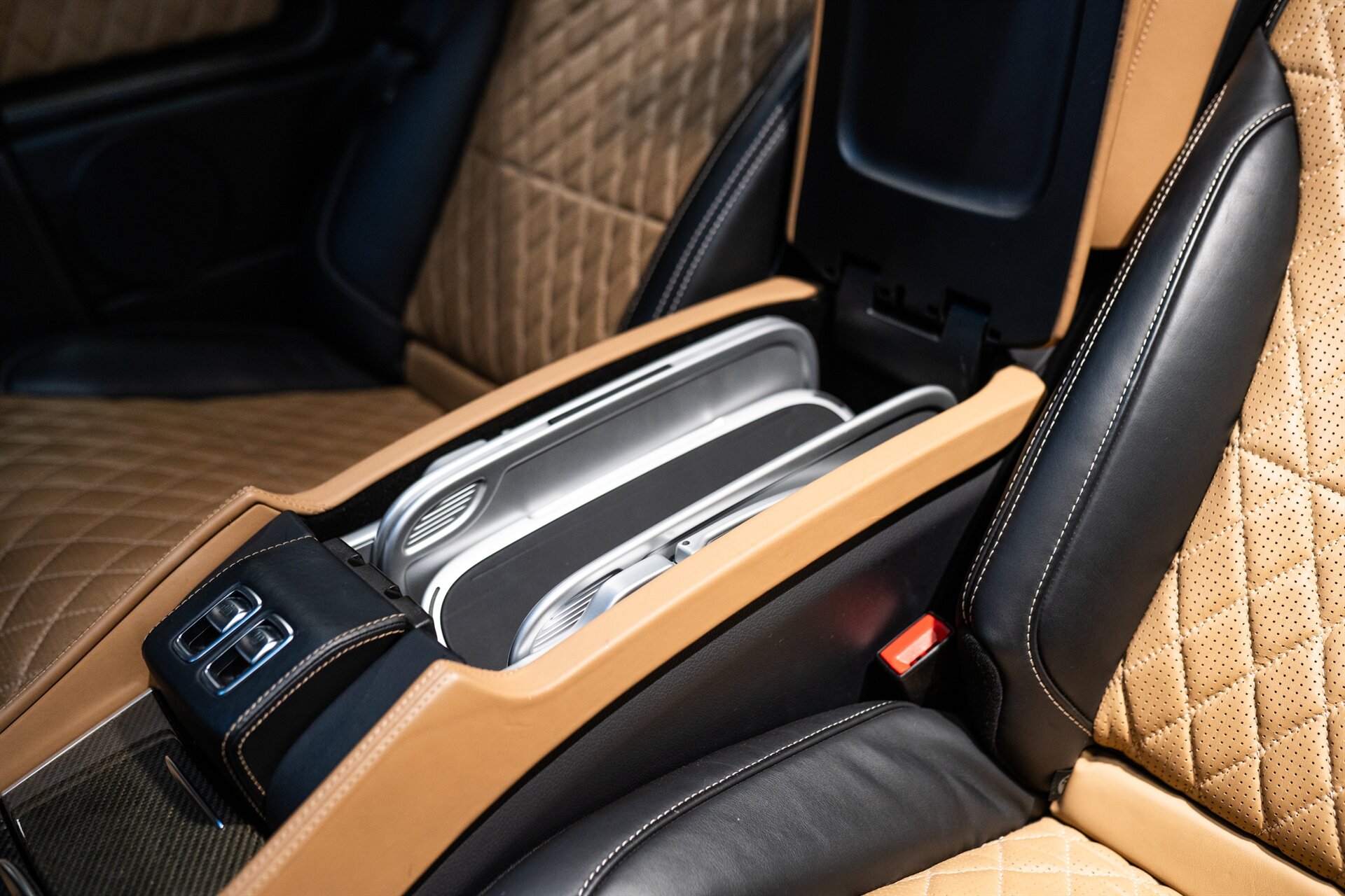 2018 Mercedes-Benz G650 Landaulet Maybach - Photo 43