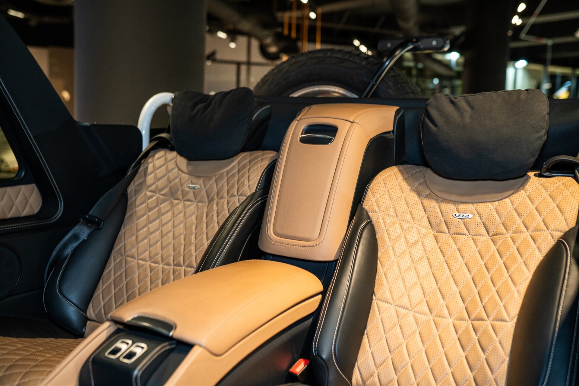 2018 Mercedes-Benz G650 Landaulet Maybach - Photo 33