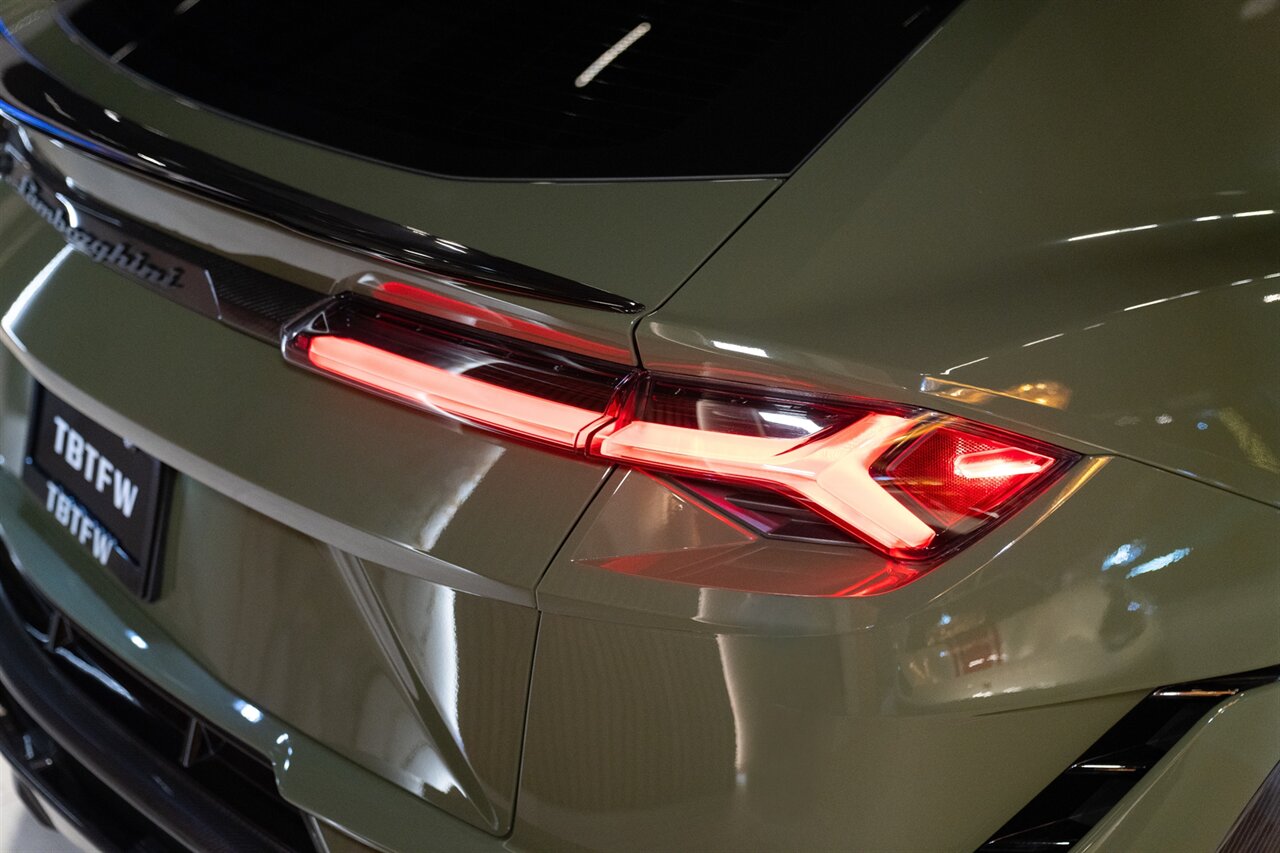2023 Lamborghini Urus Performante - Photo 40 - Beverly Hills, CA 90212