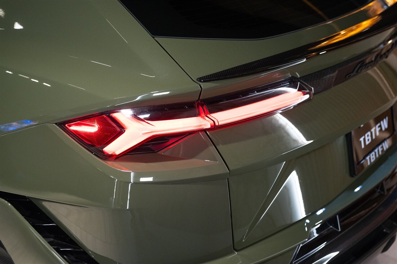 2023 Lamborghini Urus Performante - Photo 38 - Beverly Hills, CA 90212