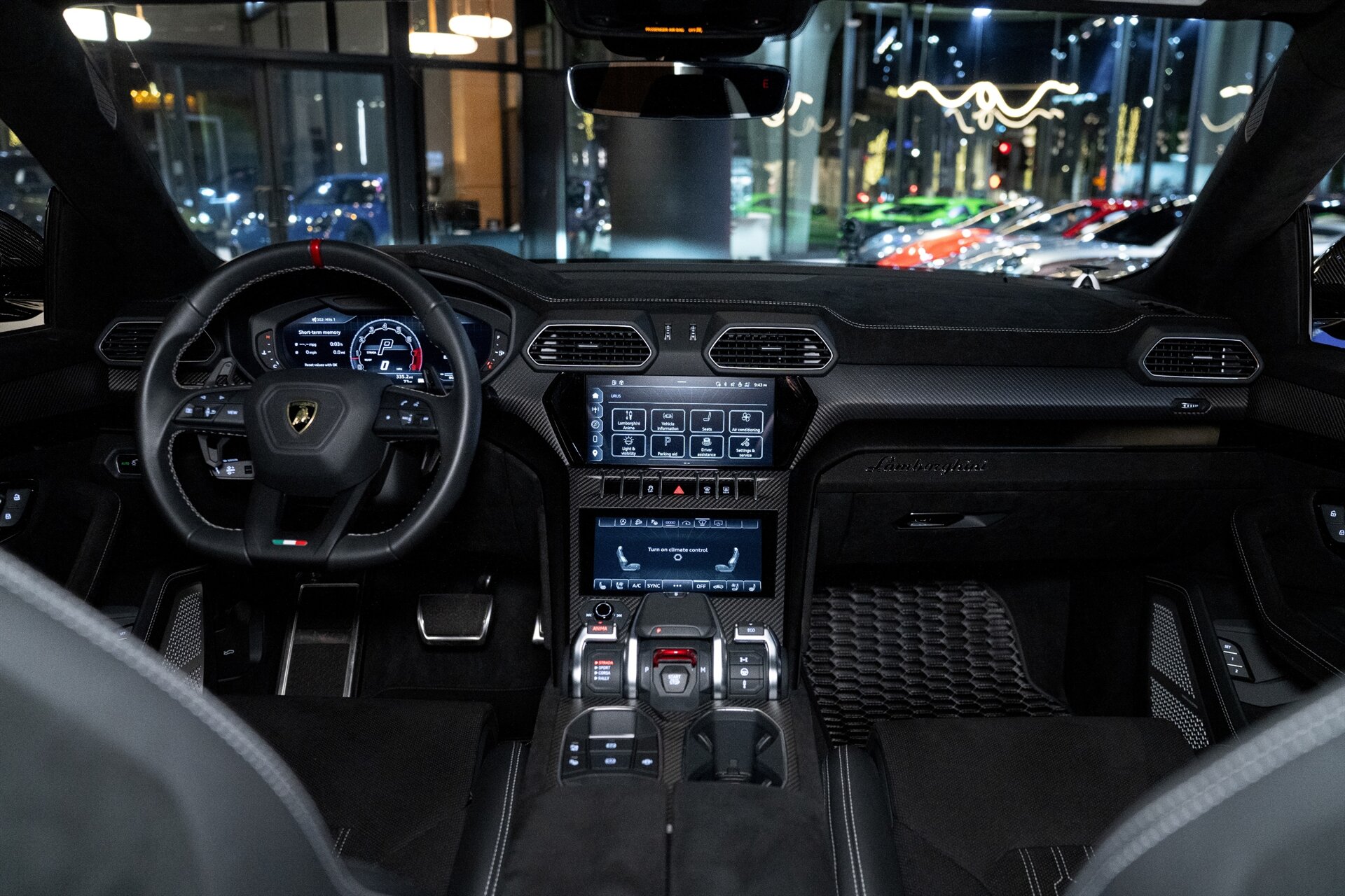 2023 Lamborghini Urus Performante - Photo 6