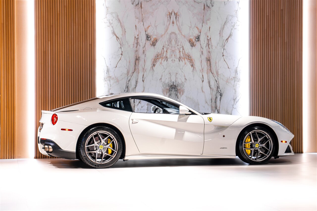 2014 Ferrari F12berlinetta - Photo 4 - Beverly Hills, CA 90212