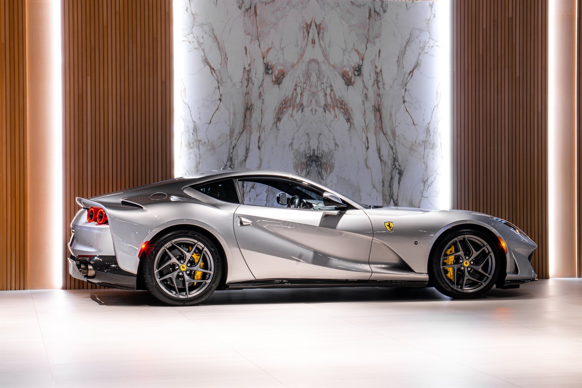 2018 Ferrari 812 Superfast - Photo 5