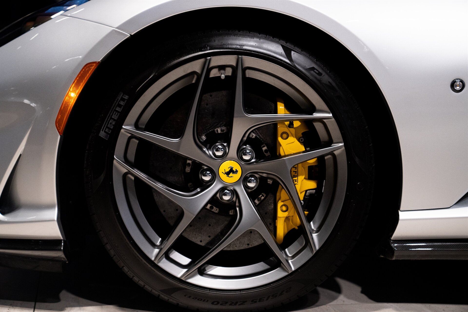 2018 Ferrari 812 Superfast - Photo 7