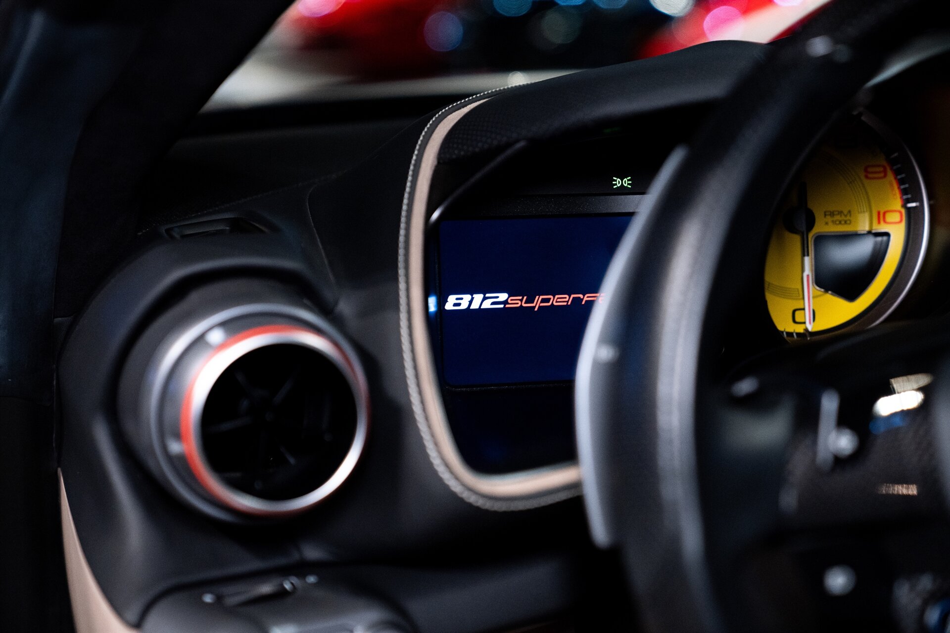 2018 Ferrari 812 Superfast - Photo 25