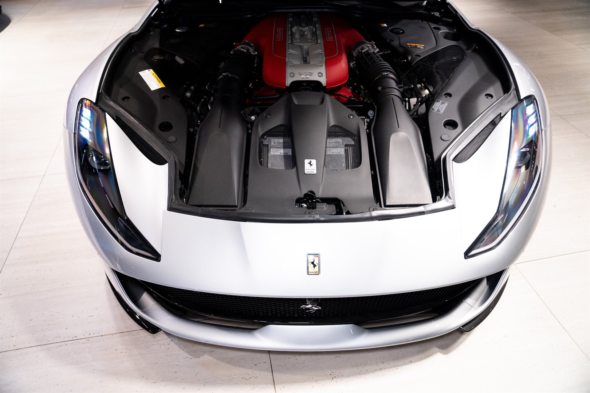 2018 Ferrari 812 Superfast - Photo 40