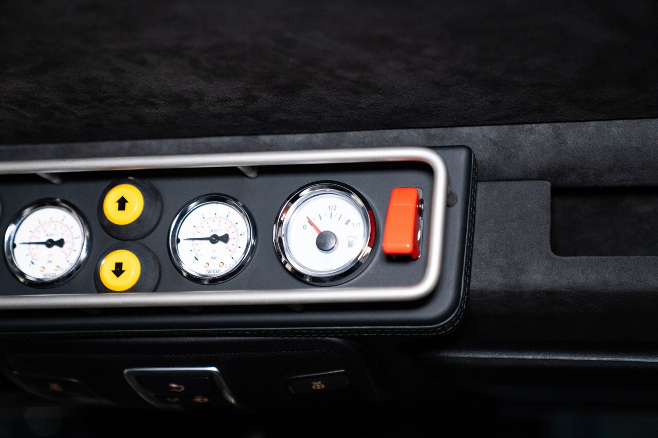 2014 Mercedes-Benz G63 6x6 Brabus   - Photo 31 - Beverly Hills, CA 90212