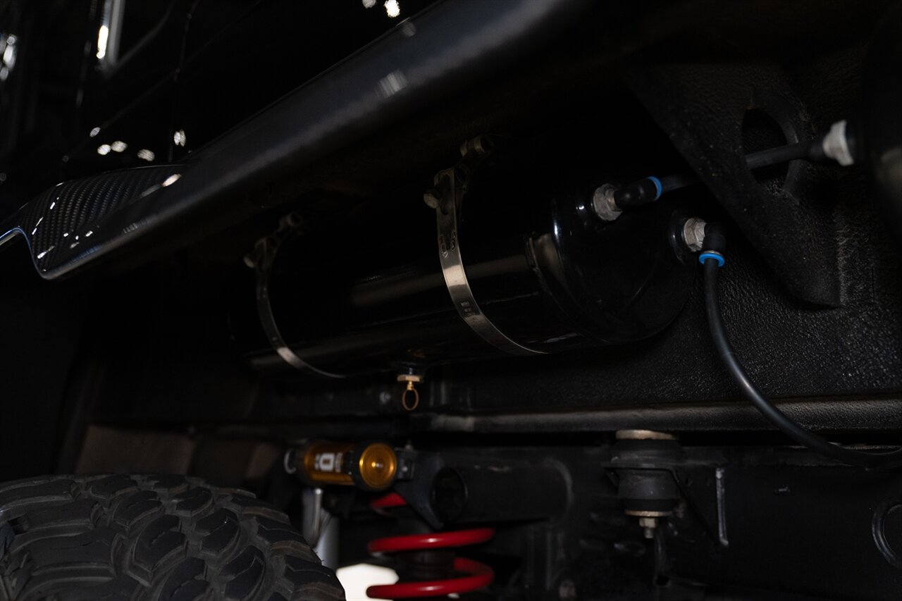 2014 Mercedes-Benz G63 6x6 Brabus   - Photo 40 - Beverly Hills, CA 90212