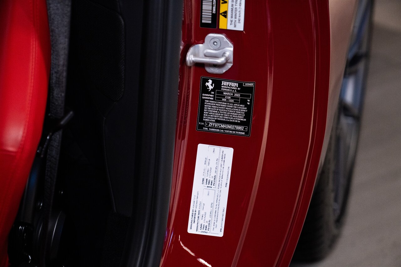 2022 Ferrari 812 GTS   - Photo 19 - Beverly Hills, CA 90212