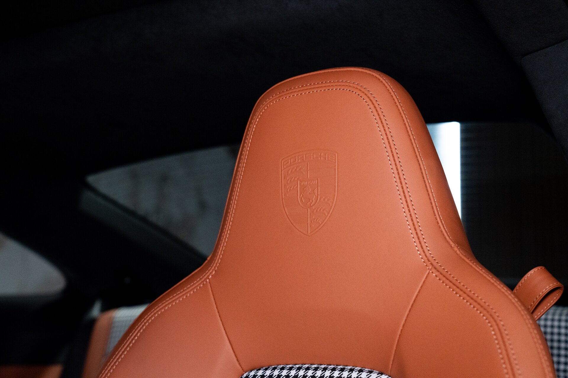 2025 Porsche 911 Turbo S - Photo 16