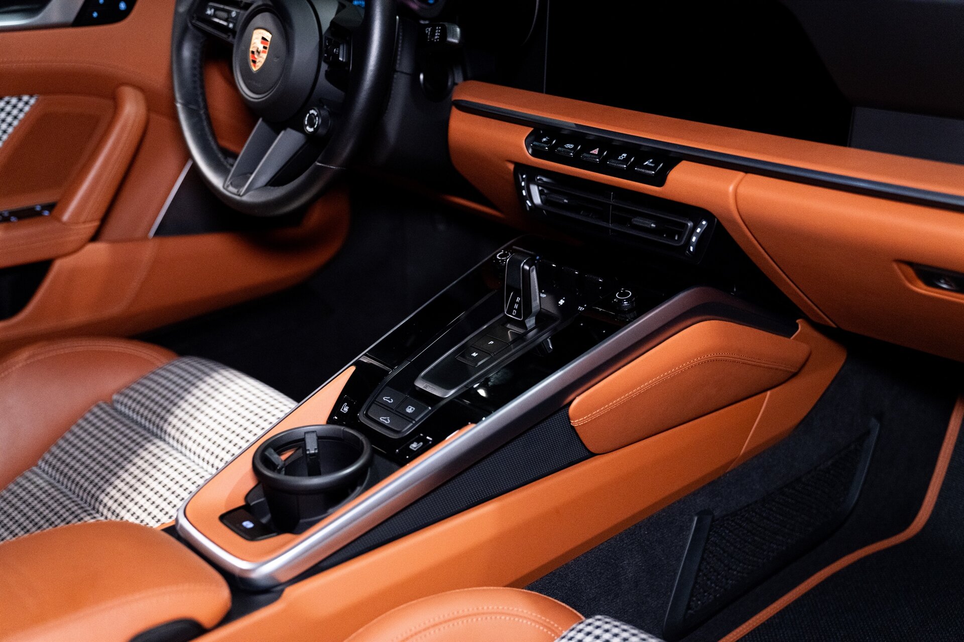 2025 Porsche 911 Turbo S - Photo 27