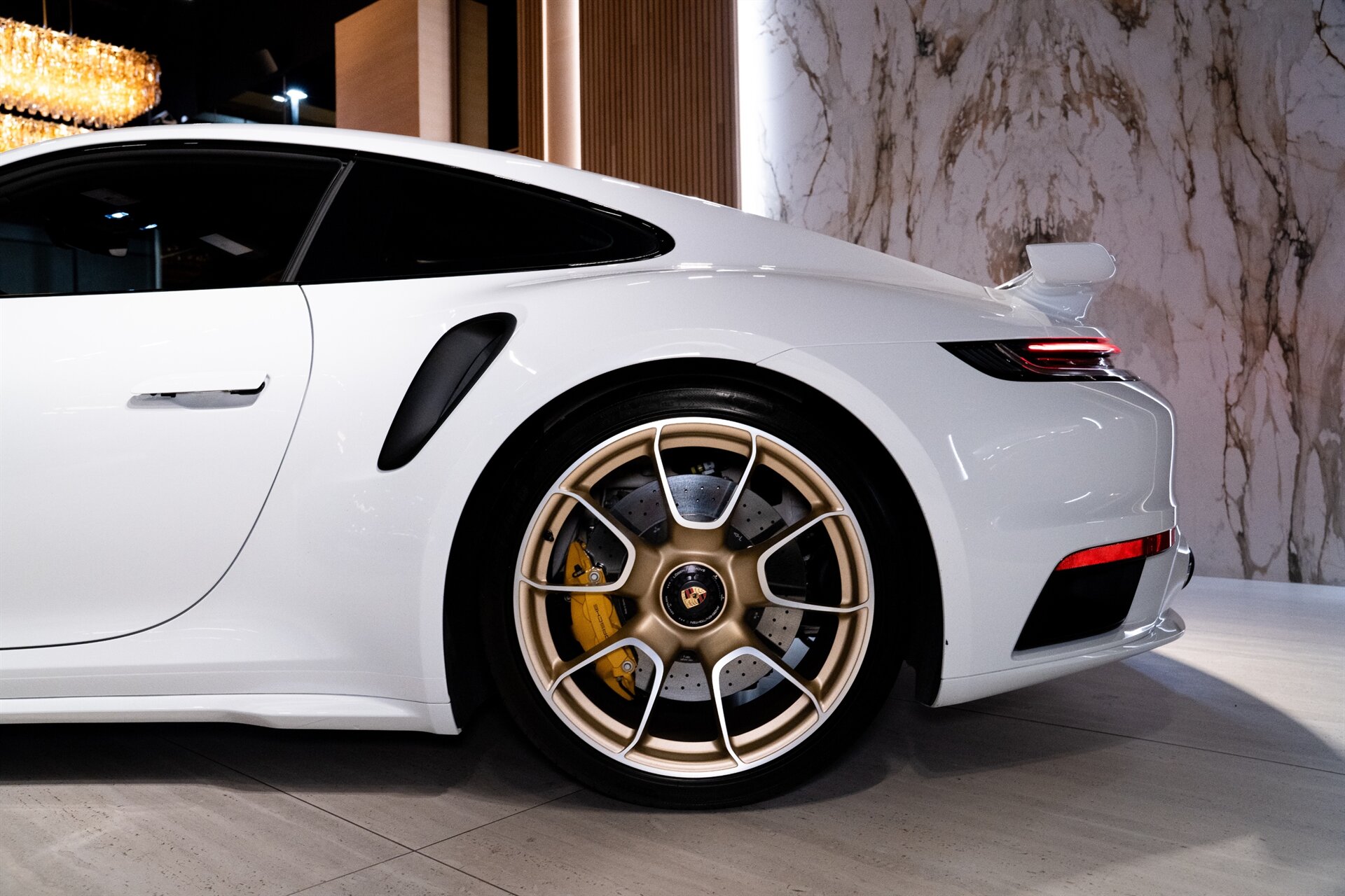 2025 Porsche 911 Turbo S - Photo 22