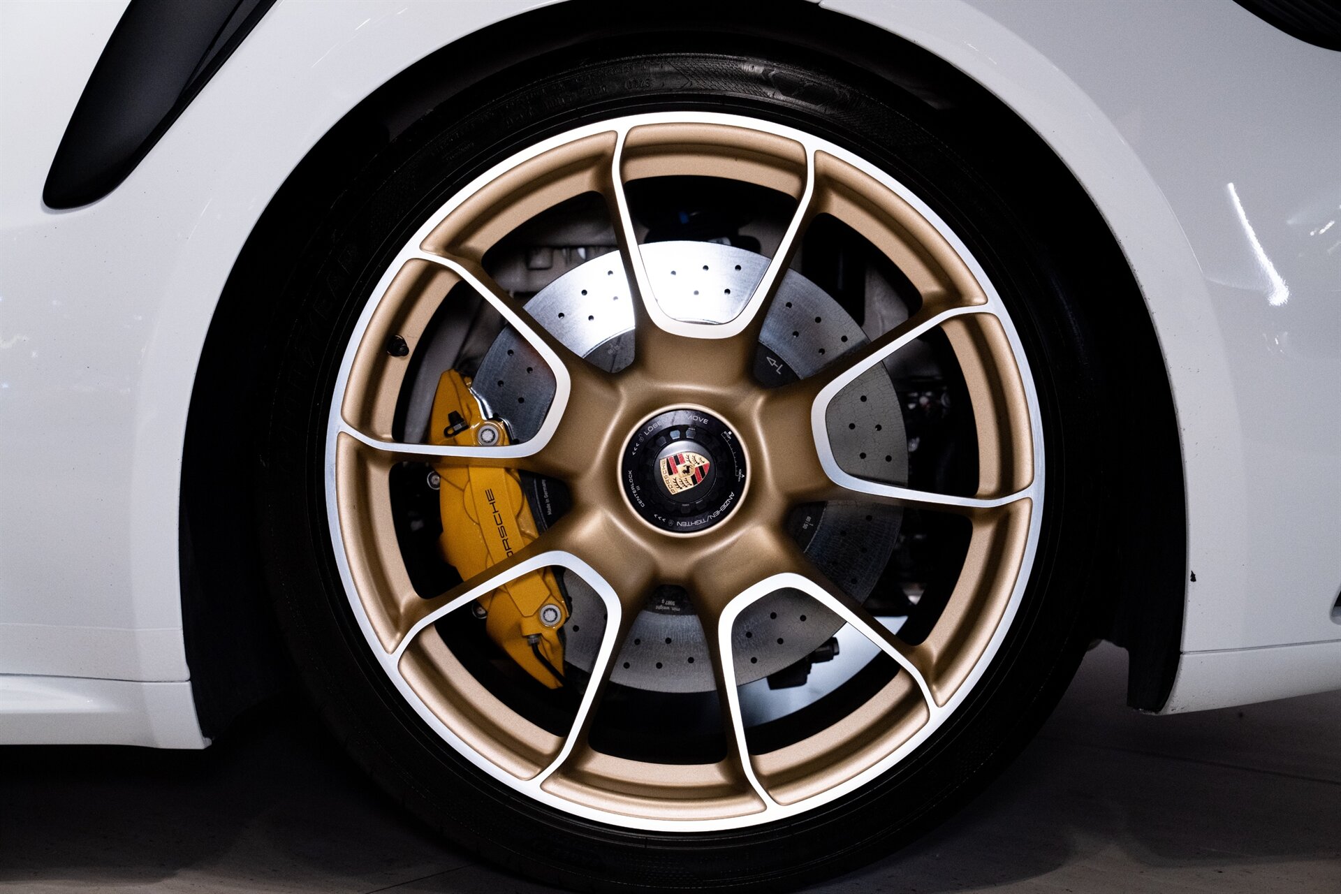 2025 Porsche 911 Turbo S - Photo 23