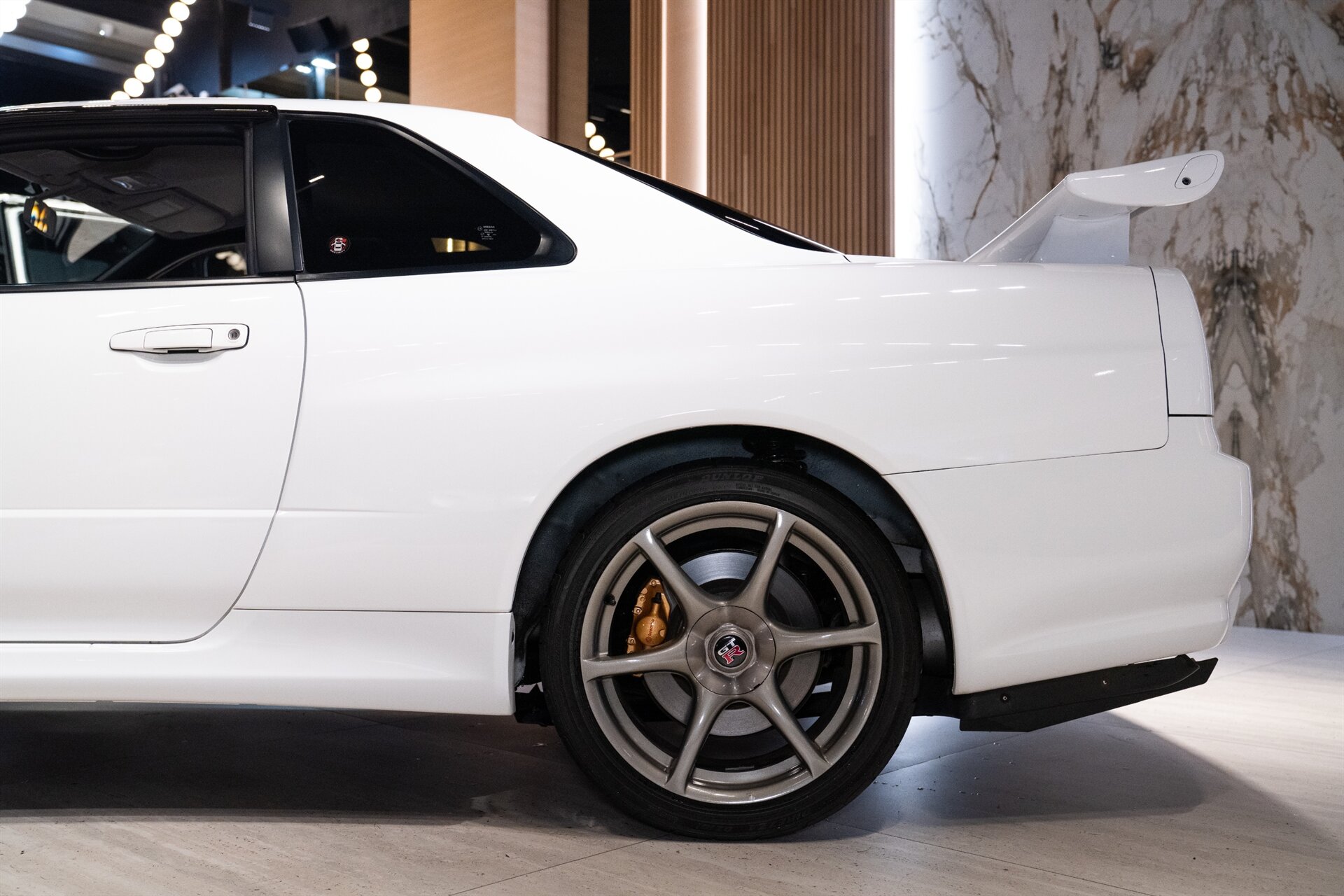 2000 Nissan GT-R V-Spec II - Photo 42