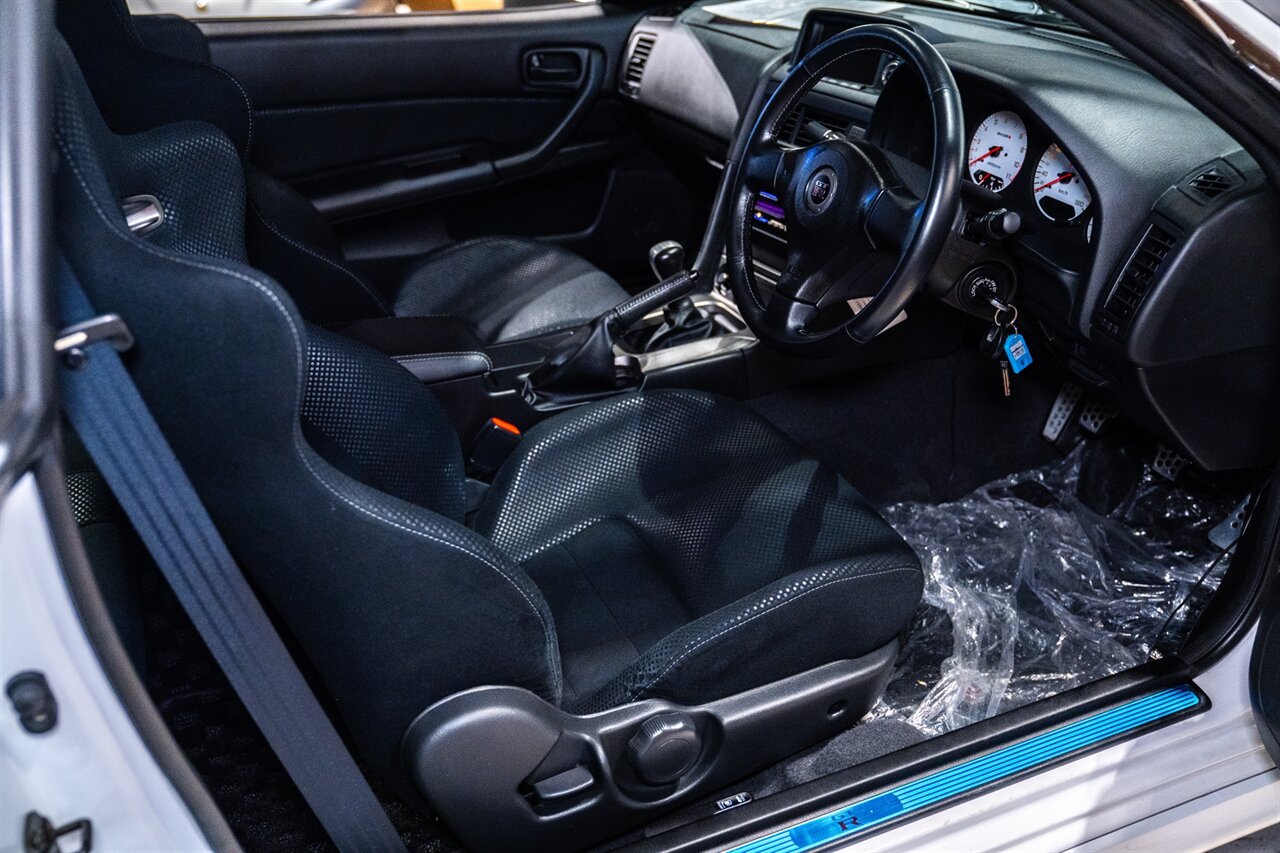 2000 Nissan GT-R V-Spec II - Photo 33 - Beverly Hills, CA 90212