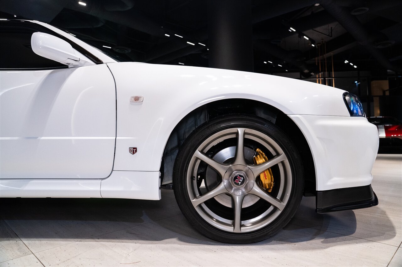 2000 Nissan GT-R V-Spec II - Photo 9 - Beverly Hills, CA 90212