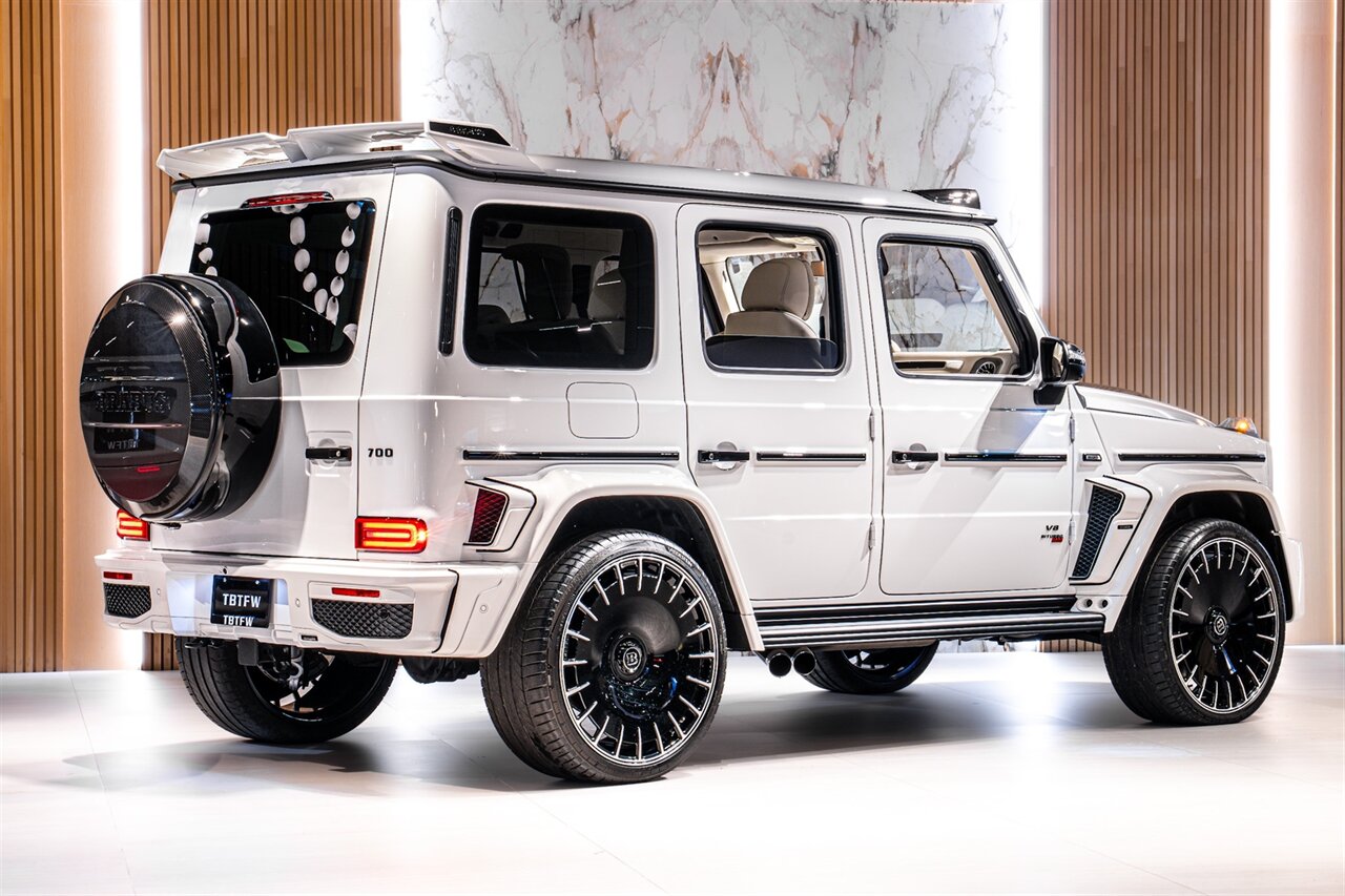 2025 Mercedes-Benz AMG G 700 Brabus - Photo 4 - Beverly Hills, CA 90212