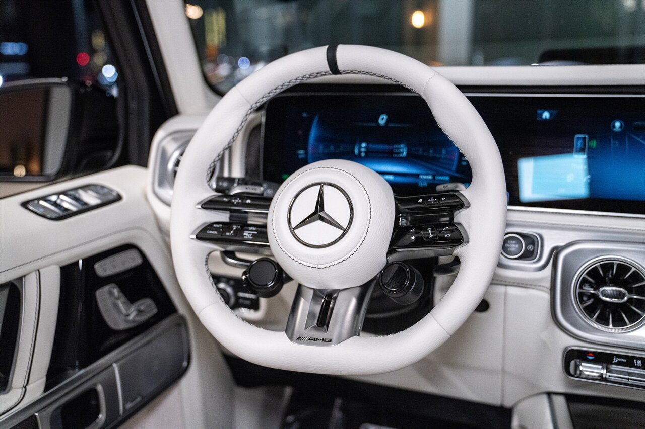 2025 Mercedes-Benz AMG G 700 Brabus - Photo 39 - Beverly Hills, CA 90212