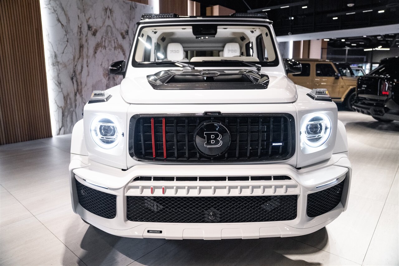 2025 Mercedes-Benz AMG G 700 Brabus - Photo 10 - Beverly Hills, CA 90212