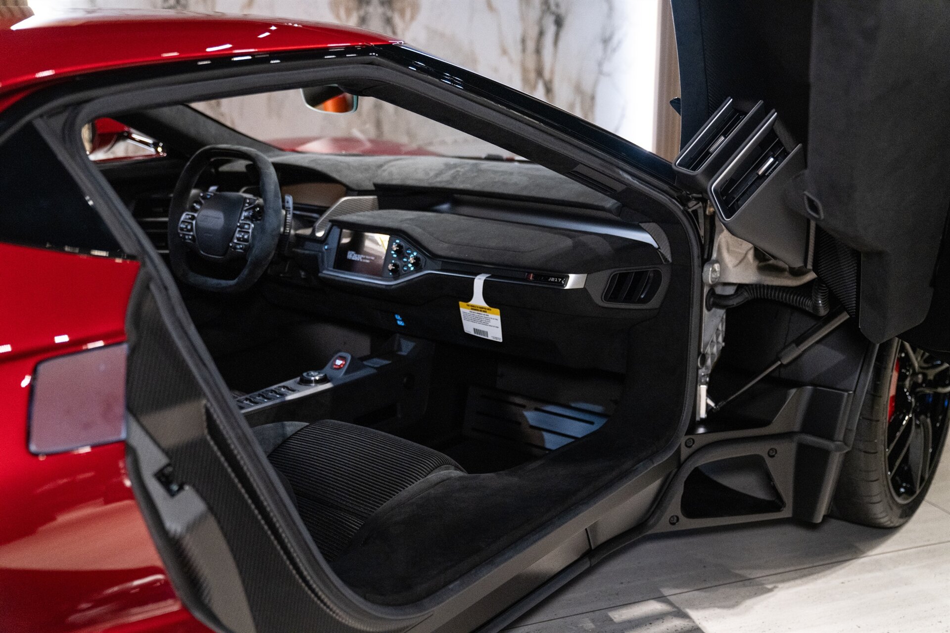 2018 Ford GT - Photo 39