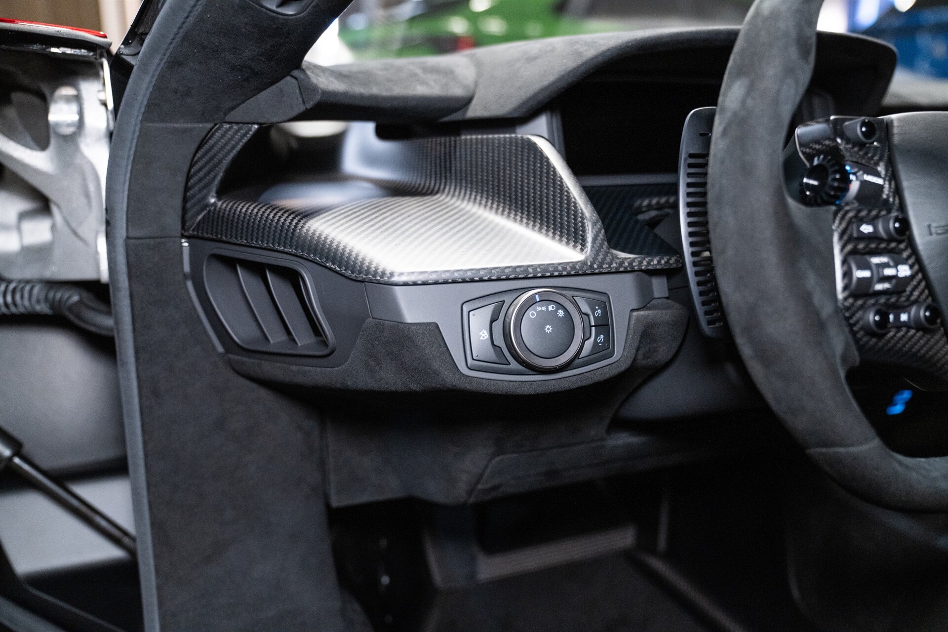 2018 Ford GT - Photo 29