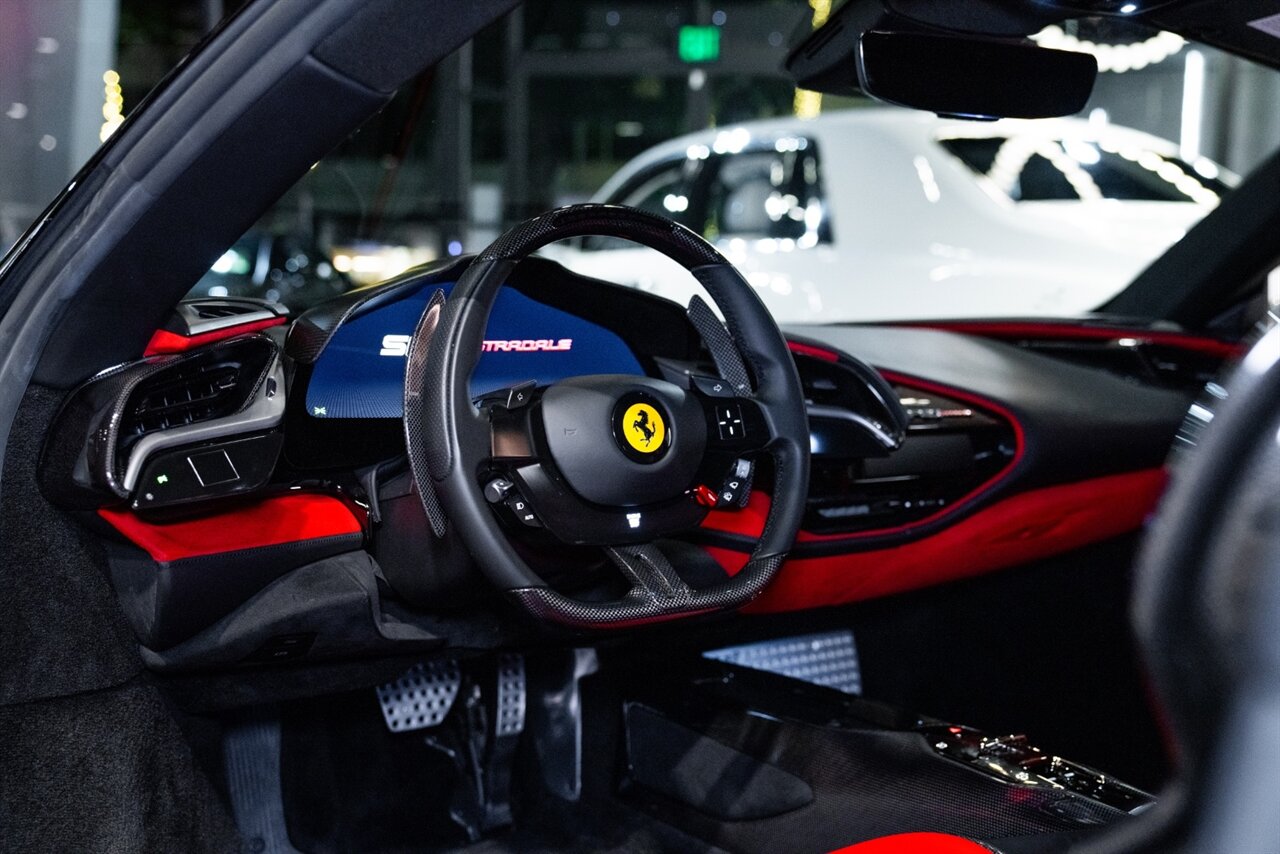 2021 Ferrari SF90 Stradale   - Photo 17 - Beverly Hills, CA 90212
