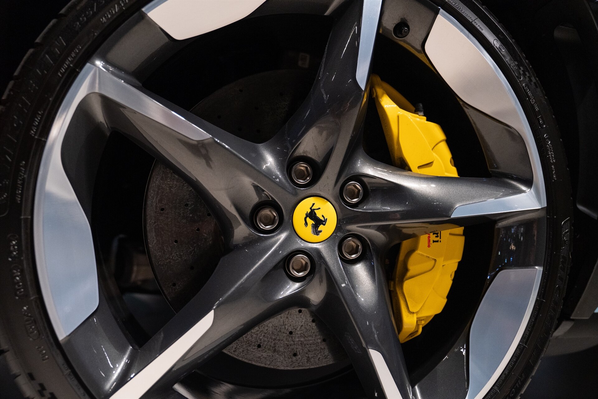 2025 Ferrari Purosangue - Photo 10