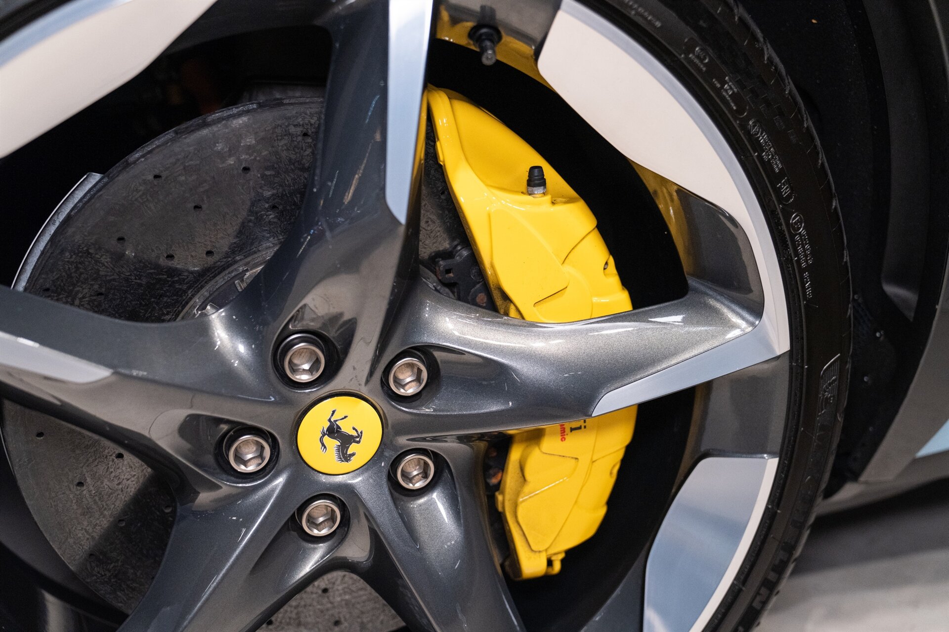 2025 Ferrari Purosangue - Photo 30