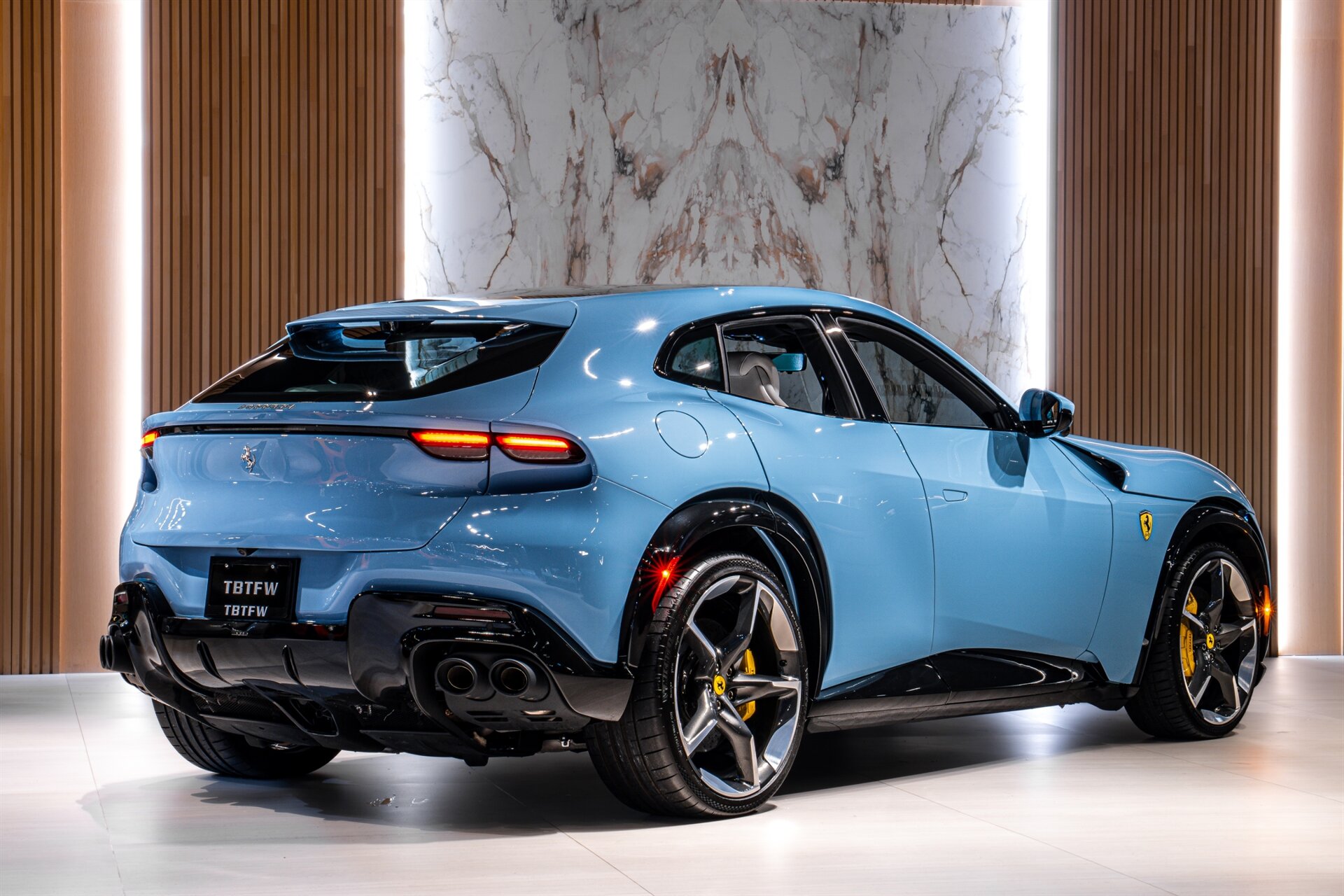 2025 Ferrari Purosangue - Photo 2