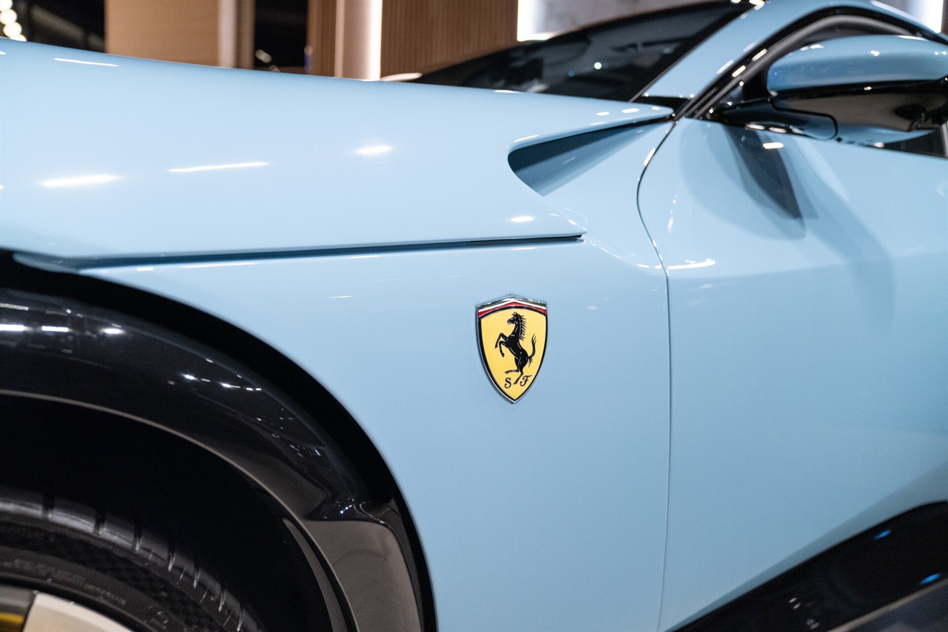 2025 Ferrari Purosangue - Photo 11