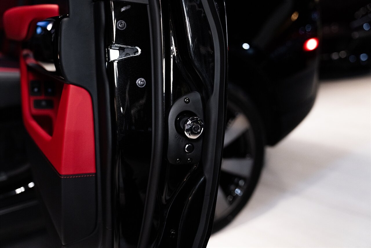 2023 Rolls-Royce Cullinan - Photo 8 - Beverly Hills, CA 90212