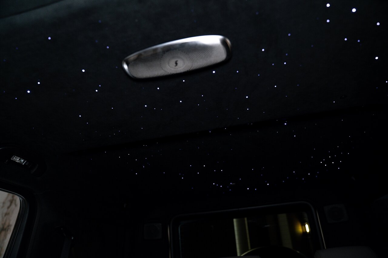 2025 Mercedes-Benz AMG G 700 Brabus - Photo 40 - Beverly Hills, CA 90212