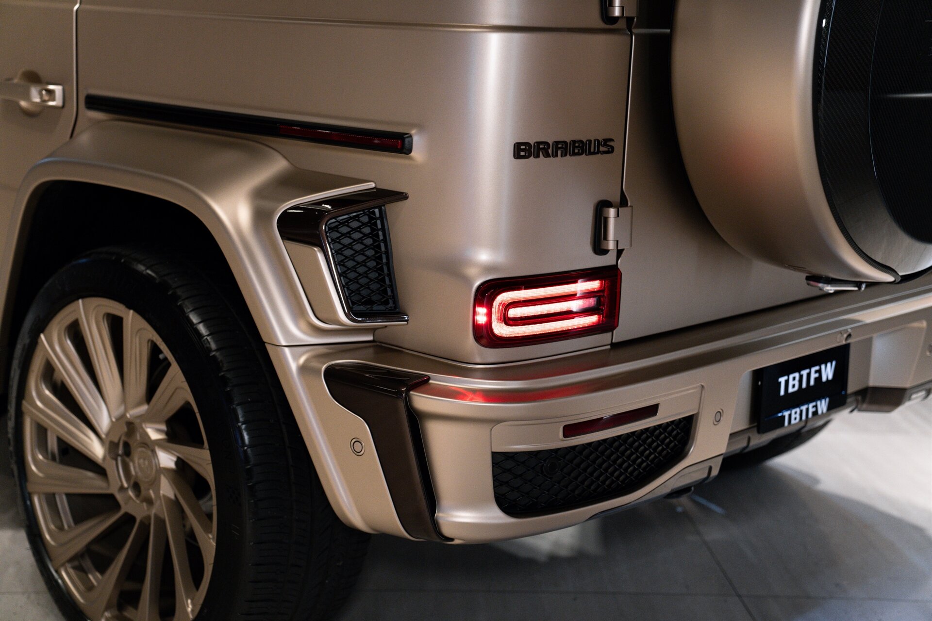 2025 Mercedes-Benz G-Class AMG G 700 Brabus - Photo 20