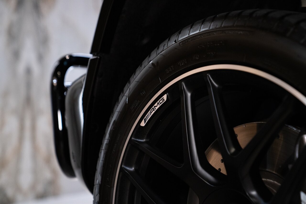 2025 Mercedes-Benz AMG G 63   - Photo 28 - Beverly Hills, CA 90212