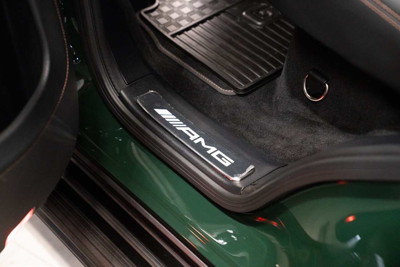 2025 Mercedes-Benz AMG G 63   - Photo 9 - Beverly Hills, CA 90212