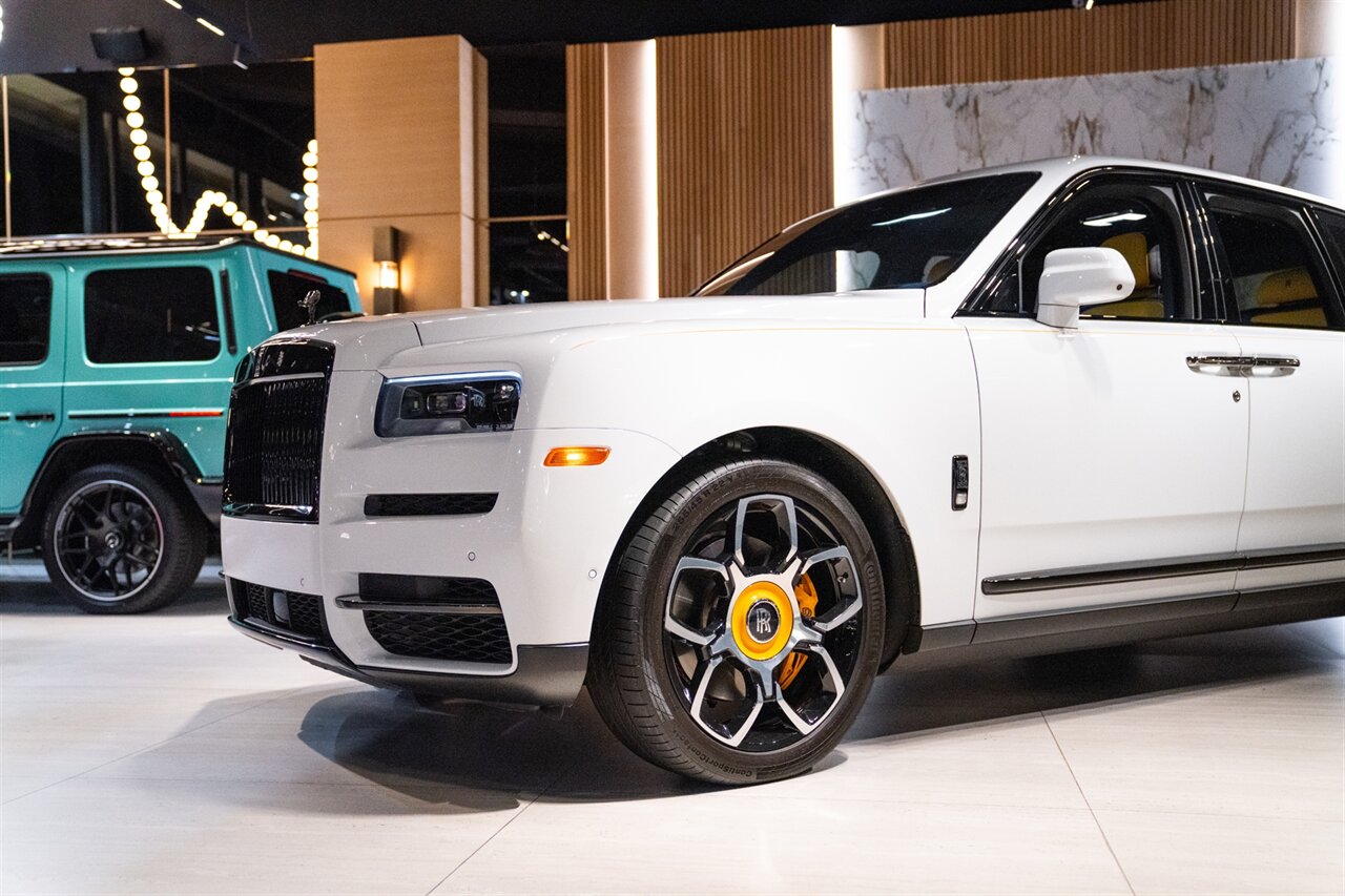 2022 Rolls-Royce Black Badge Cullinan   - Photo 15 - Beverly Hills, CA 90212