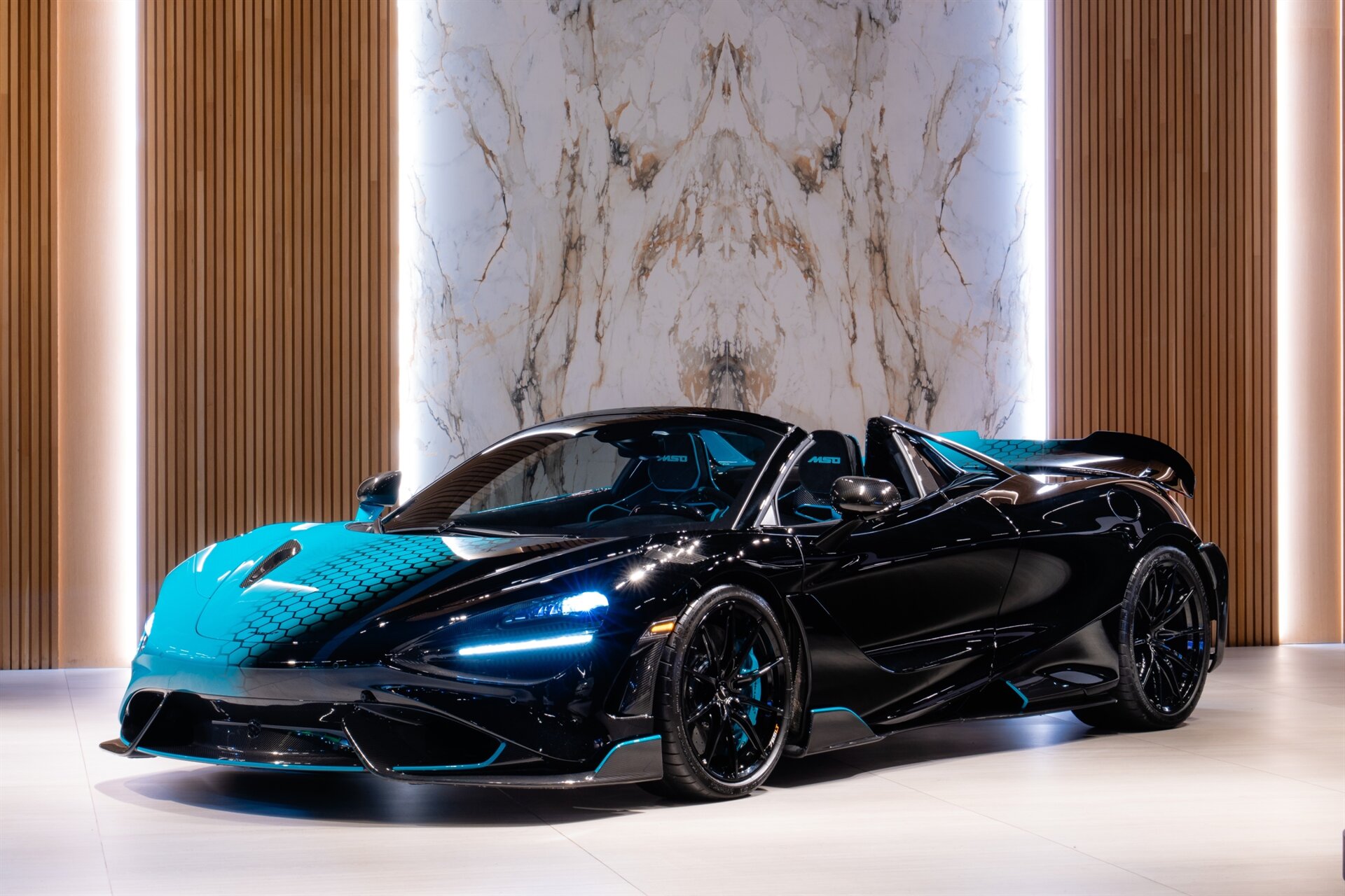 2022 McLaren 765LT Spider MSO