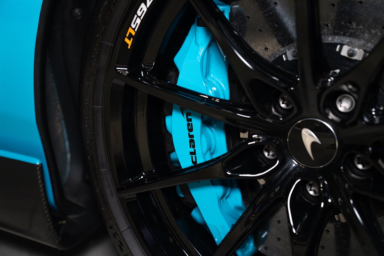 2022 McLaren 765LT Spider MSO   - Photo 20 - Beverly Hills, CA 90212
