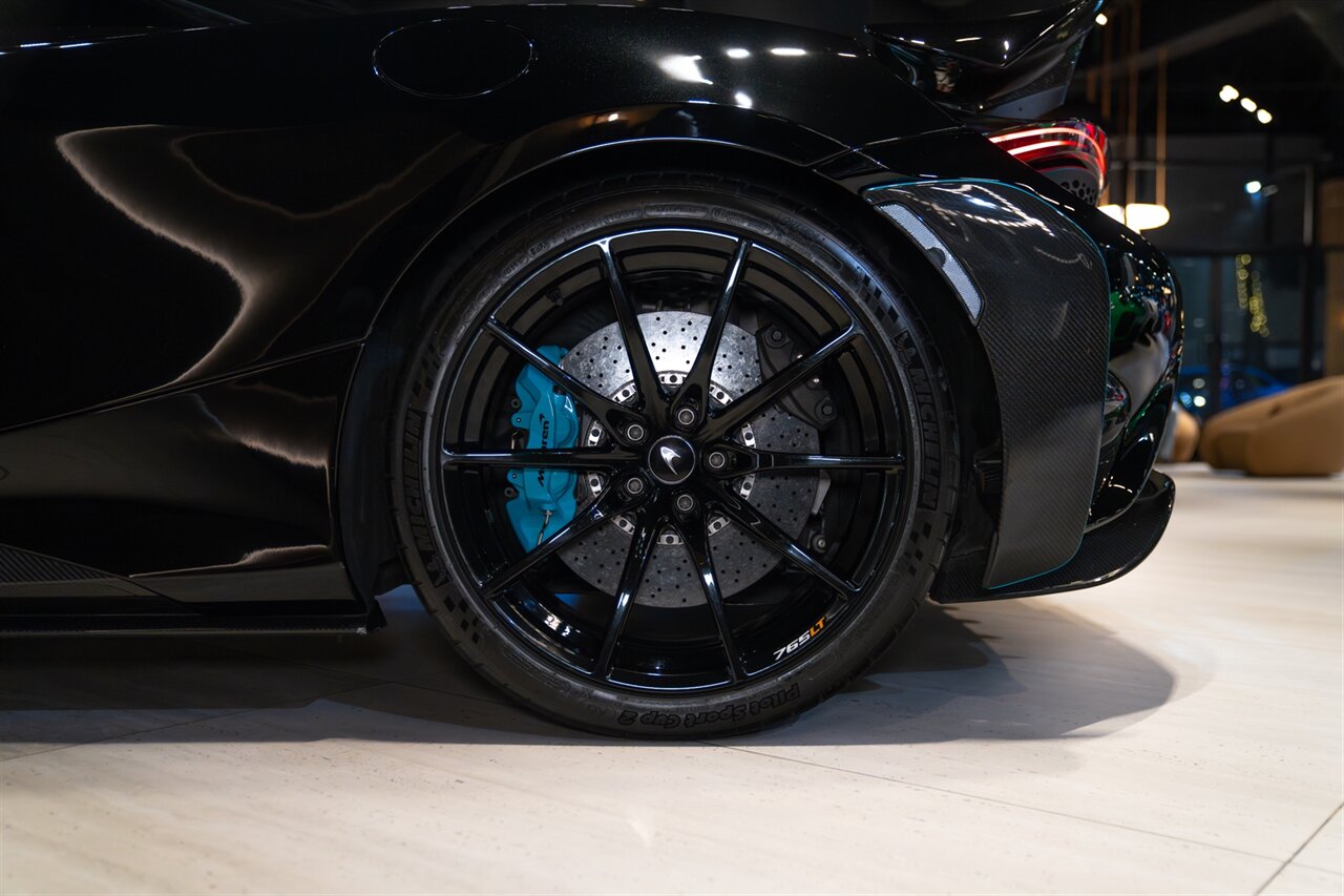 2022 McLaren 765LT Spider MSO   - Photo 38 - Beverly Hills, CA 90212