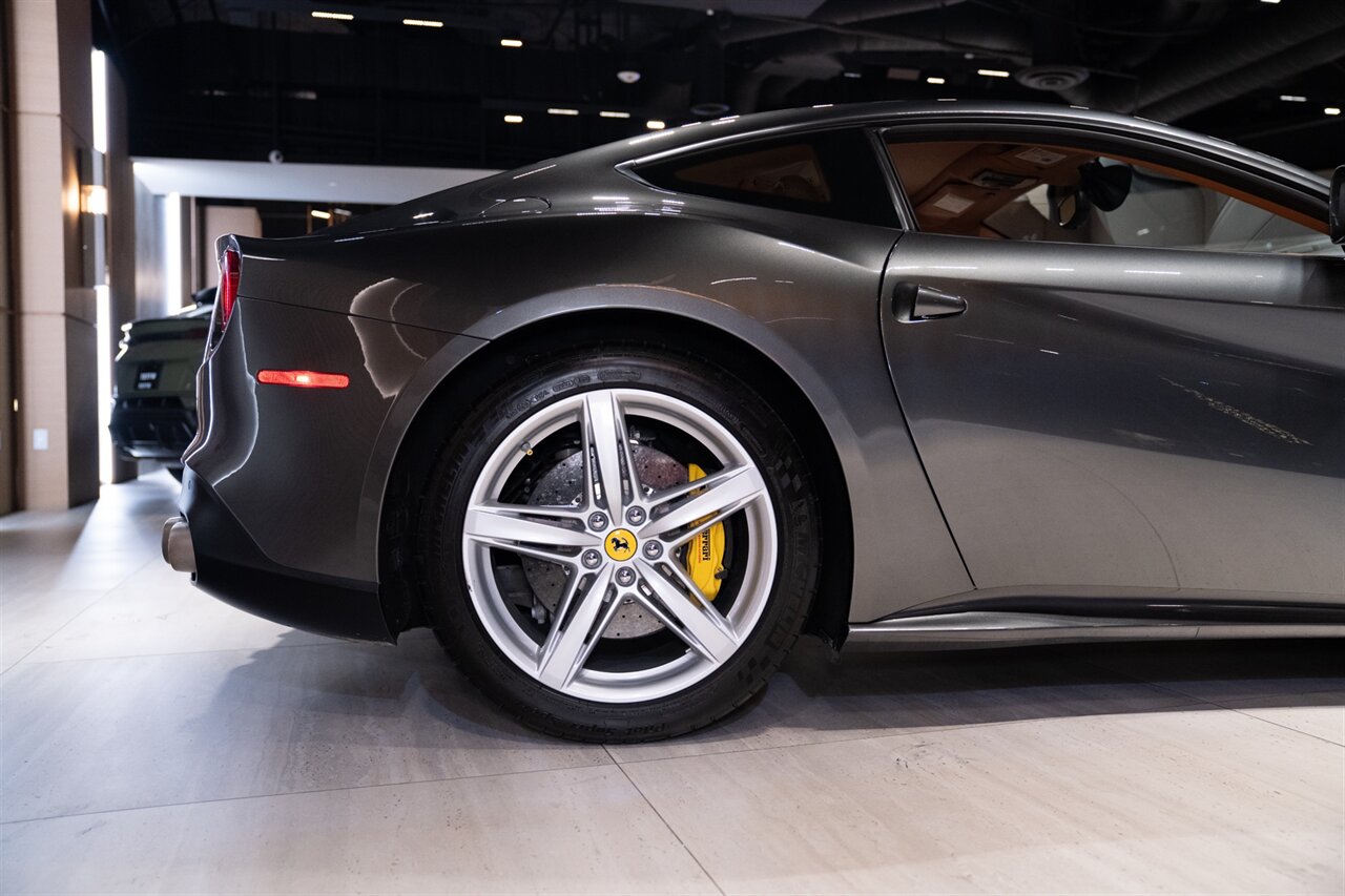2017 Ferrari F12berlinetta   - Photo 31 - Beverly Hills, CA 90212