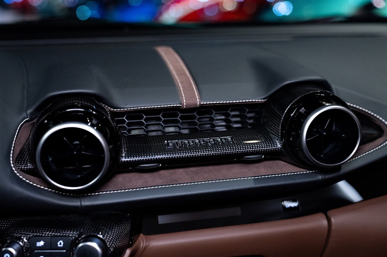 2023 Ferrari 812 GTS - Photo 16 - Beverly Hills, CA 90212