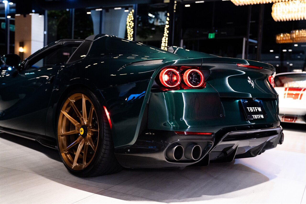 2023 Ferrari 812 GTS - Photo 29 - Beverly Hills, CA 90212