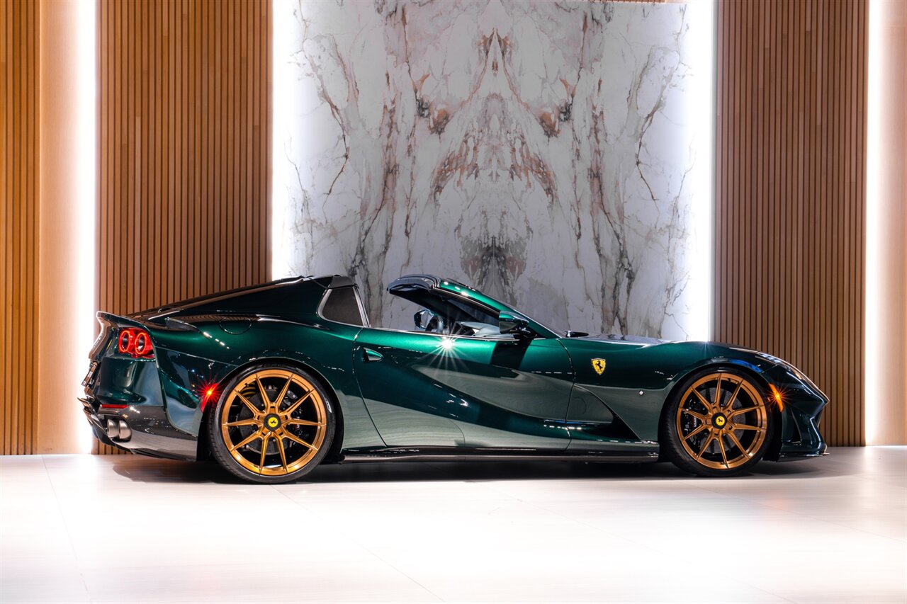 2023 Ferrari 812 GTS - Photo 5 - Beverly Hills, CA 90212
