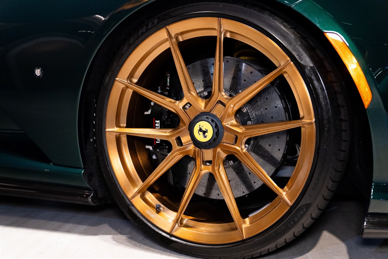 2023 Ferrari 812 GTS - Photo 26 - Beverly Hills, CA 90212