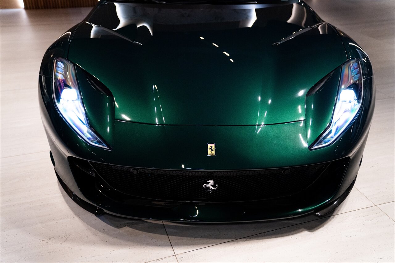 2023 Ferrari 812 GTS - Photo 31 - Beverly Hills, CA 90212