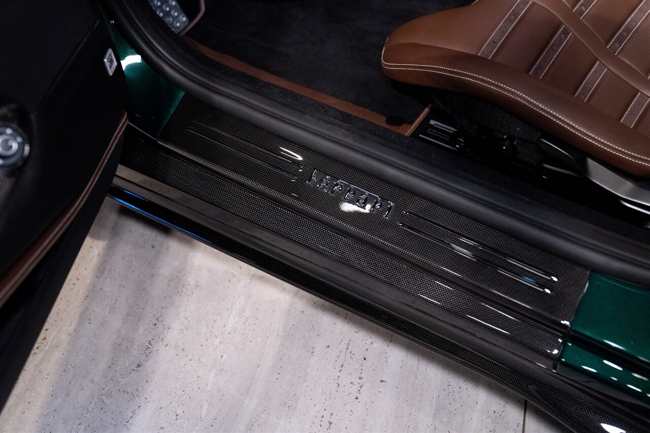 2023 Ferrari 812 GTS - Photo 14 - Beverly Hills, CA 90212
